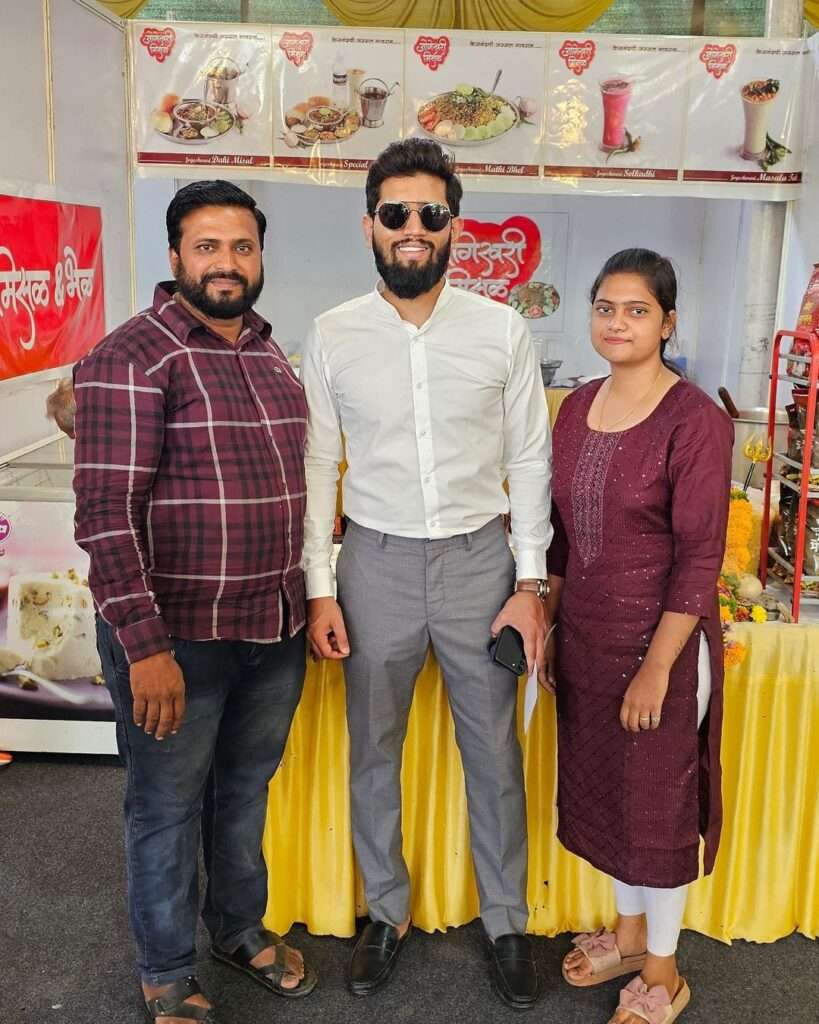 Pavan Waghulkar at Jogeshawri Misal's Stall at Misal Mohotsav